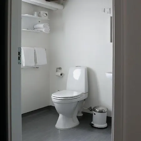 Steenbergs 3*