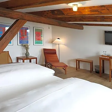 Steenbergs Hotel 3*